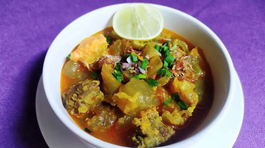 Resep Lontong Kikil Sapi Surabaya Rumahan