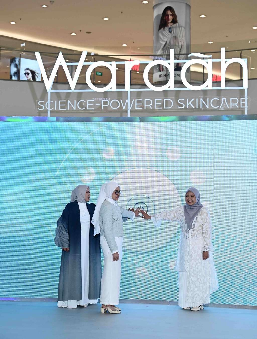 Wardah Hadirkan Immersive Experience Wardah SKINVERSE