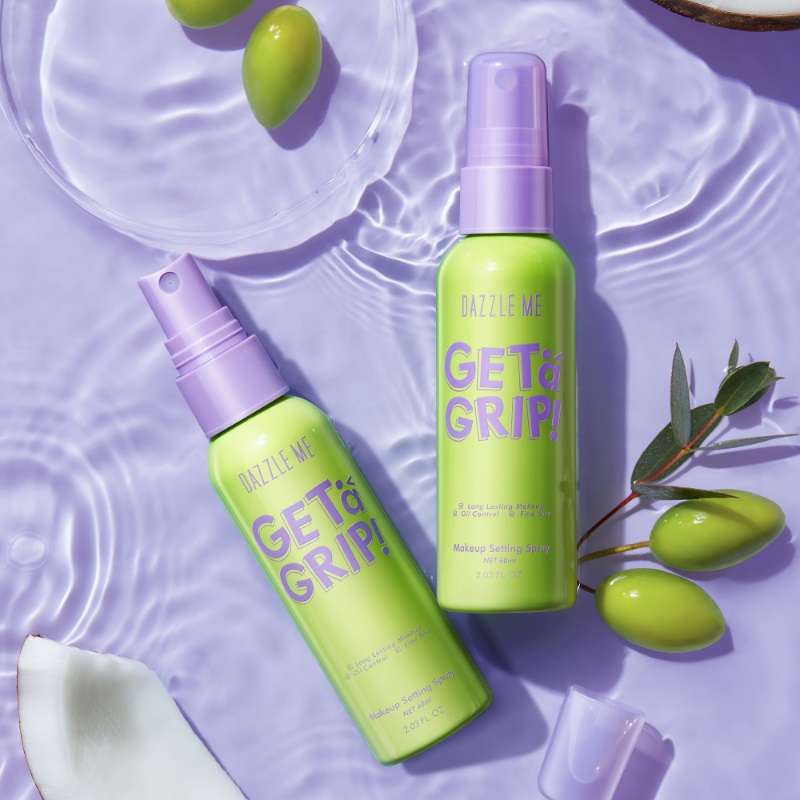 Rekomendasi Setting Spray Tahan Lama - DAZZLE ME Get a Grip! Makeup Setting Spray