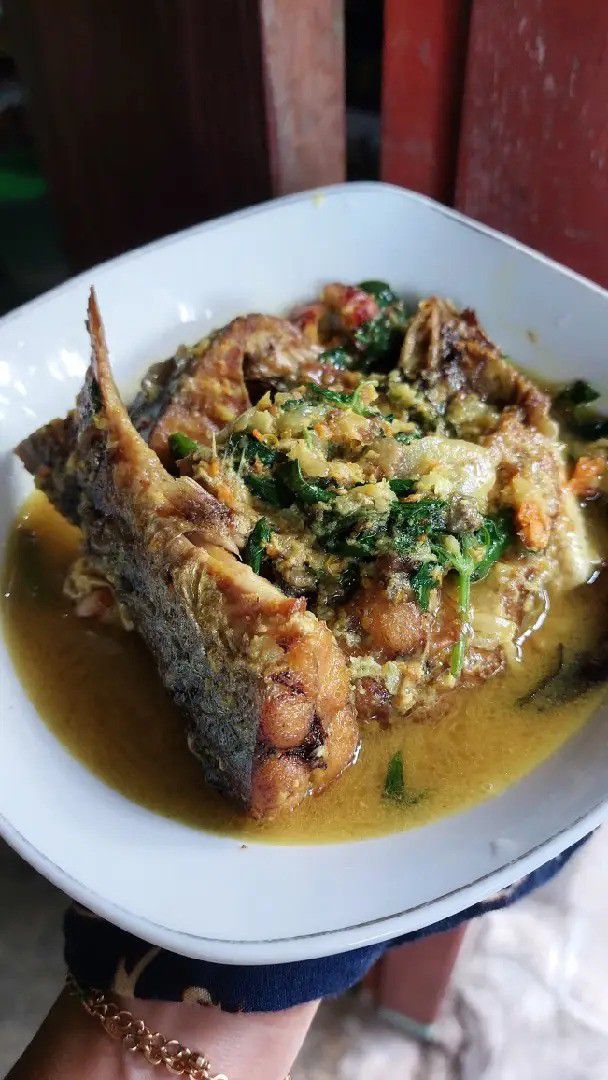 Resep Ikan Patin Bumbu Kuning Kemangi tanpa Santan