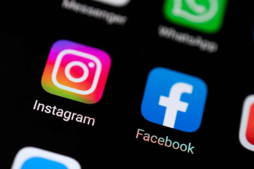 cara agar story instagram terhubung dengan facebook