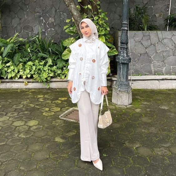 Ide Outfit Ketemu Calon Mertua - Blouse dan Kulot