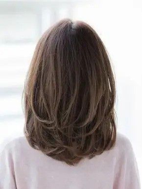 Model Potongan Untuk Rambut Mengembang - Oval Haircut