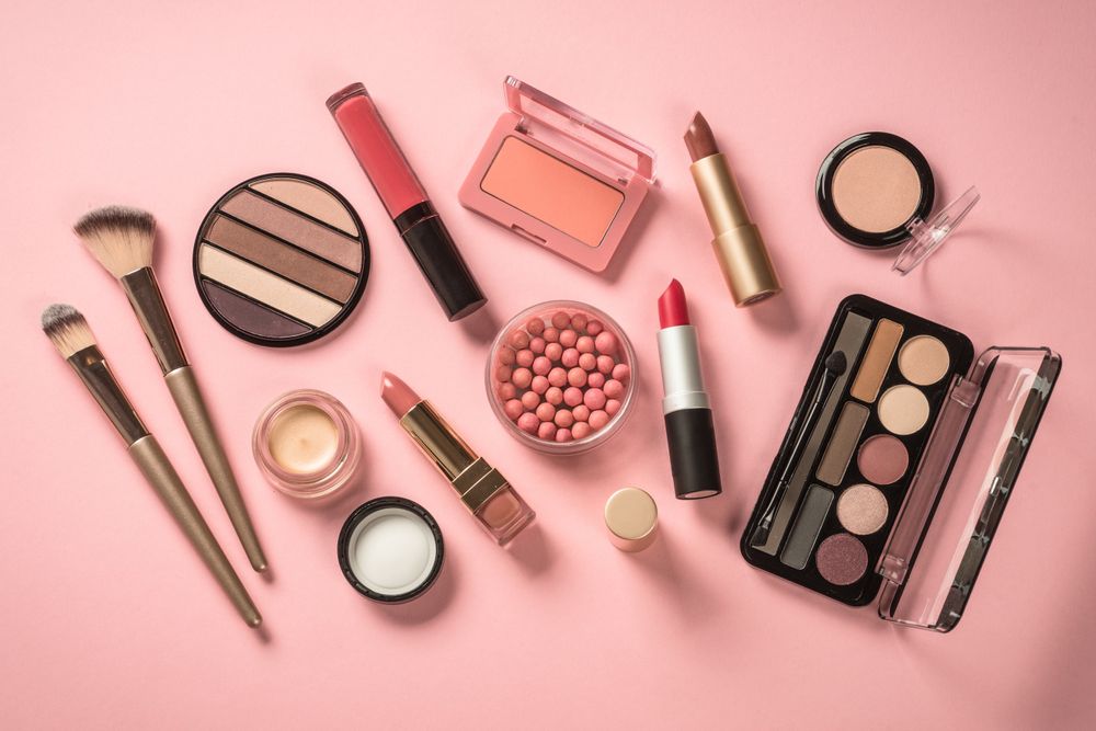 Panduan Makeup untuk Pemula - Pilih Produk Makeup yang Sesuai