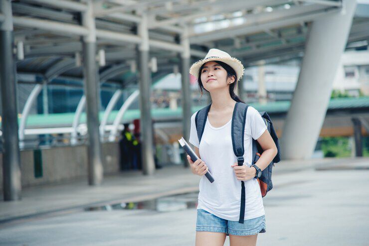 Dampak Positif Solo Traveling Buat Wanita