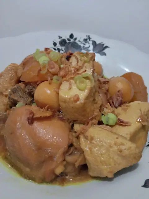 Resep Semur Tahu Kentang Telur Puyuh