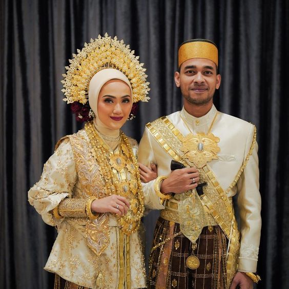 Inspirasi Kebaya untuk Memperingati Hari Kebaya Nasional