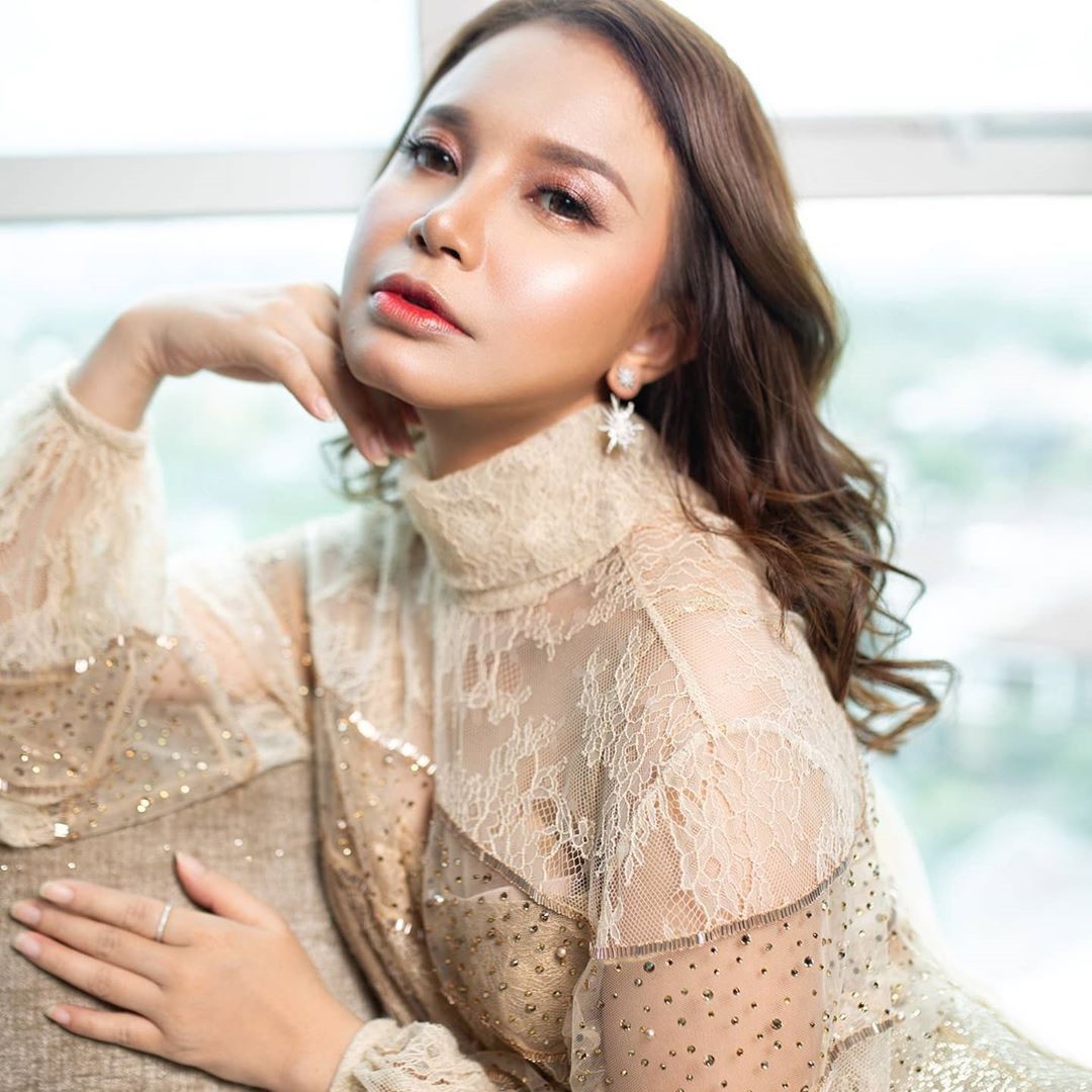 Jadi Diva Terkenal di Indonesia, Rossa Ngaku Jarang Bersenandung dengan Lagunya!