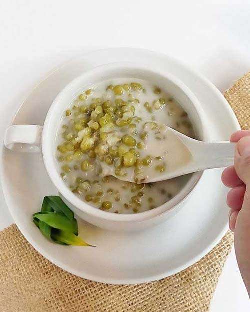 10 Resep Bubur Kacang Hijau Santan, Lembut, Legit dan Cocok untuk Jadi