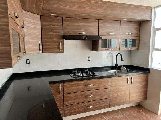 8 Gaya Desain Kitchen Set Bahan HPL yang Budgetless tapi Terlihat Mewah ...