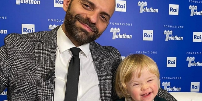 Seorang Pria Mengadopsi Bayi Down Syndrome yang Ditolak oleh 20 Keluarga