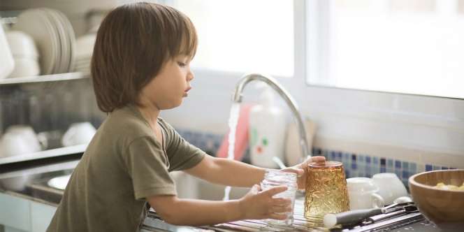 Menurut Ahli, Mengajarkan Anak-Anak Bersumpah Adalah Hal yang Bagus