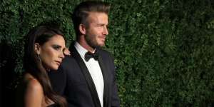 Intip Gaya Berbusana Victoria Beckham yang Bisa Kamu Tiru