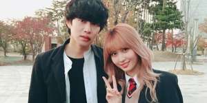 Heechul Super Junior dan Momo TWICE Menjadi Pasangan Idol Kpop Pertama di Tahun 2020