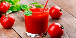 15 Manfaat Minum Jus Tomat untuk Kesehatan, Diet dan Ibu Hamil