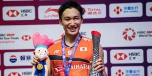 Usai Meraih Kemenangan dalam Malaysia Masters 2020, Kento Momota Alami Kecelakaan