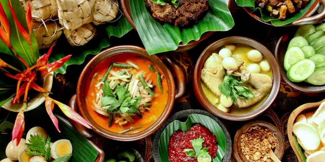 8 Makanan Khas Daerah di Indonesia dengan Cita Rasa Khas