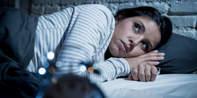 Mendengkur Saat Tidur Mengganggu Orang Disekitarmu? Ketahui Penyebabnya