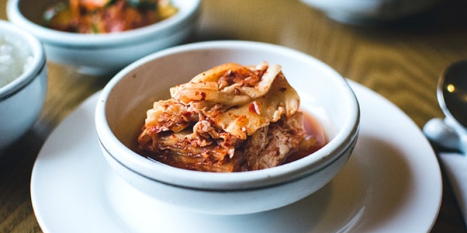 Resep Cara Membuat Kimchi Sawi Putih, Timun, dan Lobak Khas Korea yang Praktis juga Halal