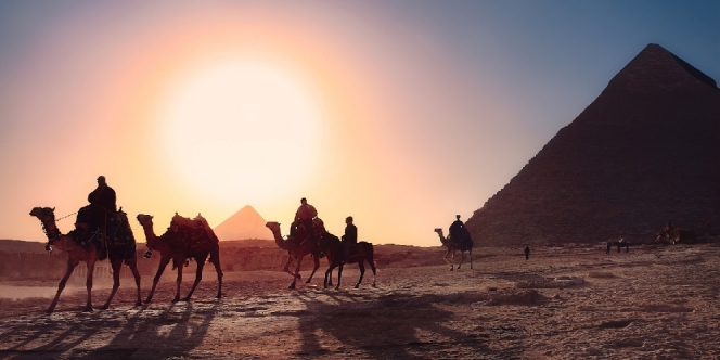 Gak Cuma Piramida, Mesir Juga Punya Bangunan Bersejarah yang Memukau Lainnya