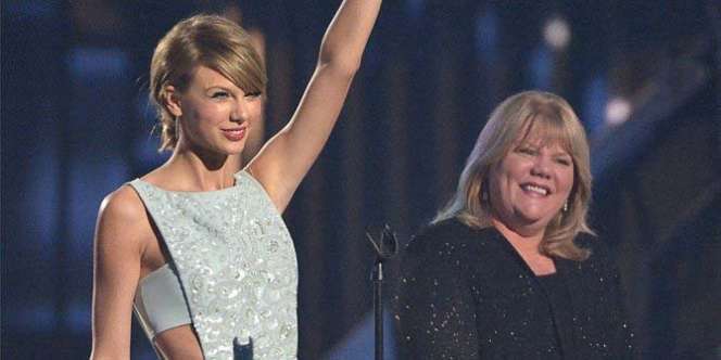 Menjalani Perawatan Kanker Payudara, Ibu Taylor Swift Juga Didiagnosis Tumor Otak