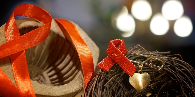 13 Cara Penularan Virus dan Penyakit HIV AIDS dari Wanita ke Pria