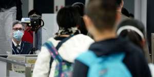 Diduga Terinveksi Virus Corona, Karyawan Huawei Asal Cina ini Ternyata Radang Tenggorokan