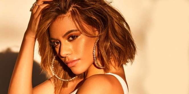 Gelar Tur Dunia, Dinah Jane Fifth Harmony Jadikan Agnez Mo Sebagai Bintang Tamu Spesial