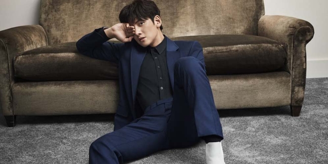 Ji Chang Wook Jadi Aktor Korea Pertama yang Ditunjuk sebagai Model Calvin Klein