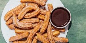 Resep dan Cara Membuat Churros, Camilan Enak Saat Liburan