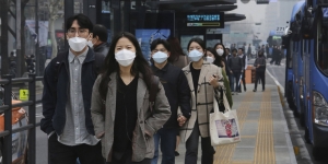 Tips Cegah Virus Corona saat Traveling ke Luar Negeri, Terutama China