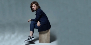 Biasa Tampil Formal, Ini Koleksi Sneakers 'Hypebeast' Najwa Shihab yang Kece Abis!