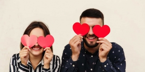 7 Hadiah Valentine Sehat untuk Pasanganmu, Asuransi Kesehatan Salah Satunya