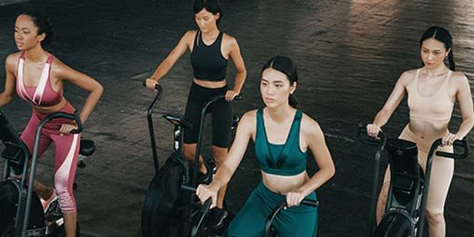 Buat Kamu yang Lagi Rajin Workout, Ada Rekomendasi Sport Outfit Kece Nih dari Zalora!