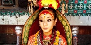 Nepal Punya Dewi Cantik yang Masih Hidup, Dipuja dan Kakinya Tak Boleh Menyentuh Bumi