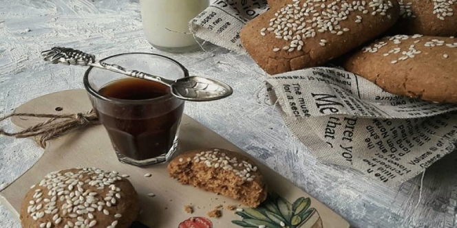 Roti Ganjel Rel, Dimakan dengan Harapan Hilangnya Ganjalan Hidup, Termasuk Ganjalan Hubungan Kita?