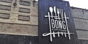 Resto Bong Kopitown, Sensasi Makan Ala Tahanan di Penjara