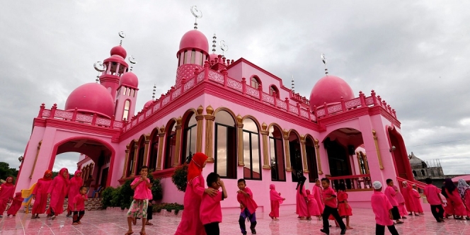Indah Banget, Masjid Pink Dimaukom yang Jadi Simbol Cinta, Harmoni dan Keberagaman di Filipina