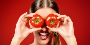 15 Manfaat Masker Tomat dan Madu Setiap Hari untuk Wajah