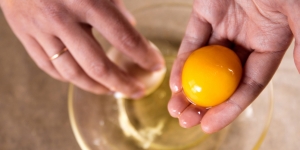 11 Manfaat Kuning Telur Biar Cantikmu Makin Paripurna, Yakin Nggak Mau Coba?