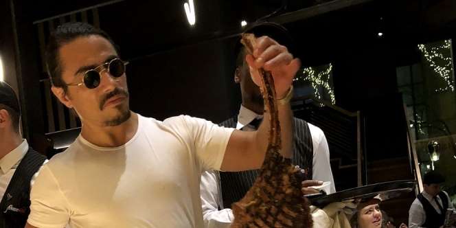 Harga Steak di Restoran Salt Bae Sampai Rp 19 Juta, Mending Beli Motor, Deh