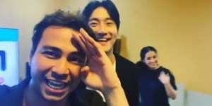 Choi Siwon Mampir untuk Dinner di Rumah Raffi Ahmad, Sampai Disiapin Red Carpet loh!