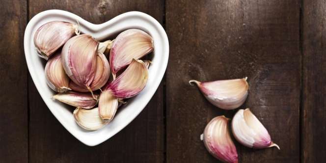 Rajin Makan Bawang Putih sampai Minum Rebusan Jahe agar Terhindar dari Virus Corona, Yang Bener?