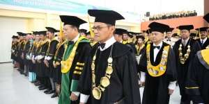 Ide Unik Wisuda Online yang Anti Virus Corona, Netizen: Ya Ampun Nangis Masa Gini Nasibku!