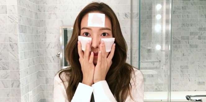 Jangan Dibuang! Sisa Esesence dari Sheet Mask Masih Bisa Manfaatkan Lho