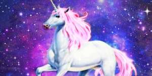 Eh Percaya Nggak sih Kalau Darah Unicorn Itu Juga Warna-Warni? Enak Pula Buat Dimakan