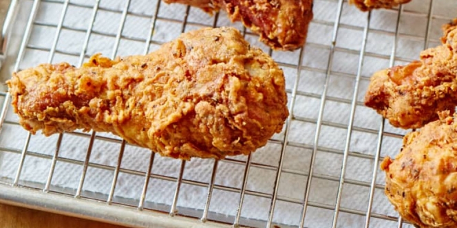 9 Resep Cara Membuat Fried Chicken Kentucky Crispy dan Keriting Sendiri dengan Sederhana