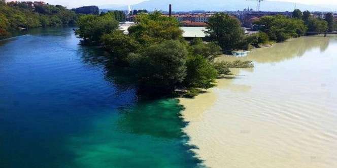 Unik! Ada Dua Aliran Sungai yang Berdampingan Tapi Nggak Menyatu di Swiss, Kayak Hubungan Kalian