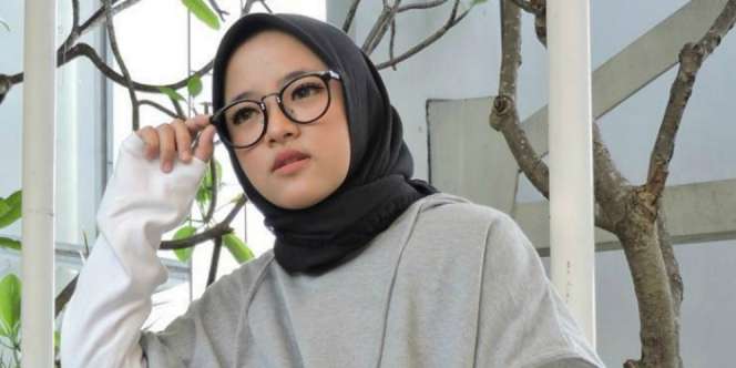 Lirik Lagu Aisyah Istri Rasulullah - Sabyan