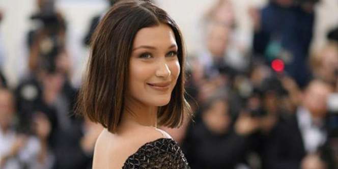 Tampil Telanjang, Bella Hadid Pamerkan Lekuk Seksi Tubuhnya saat Pemotretan Virtual!